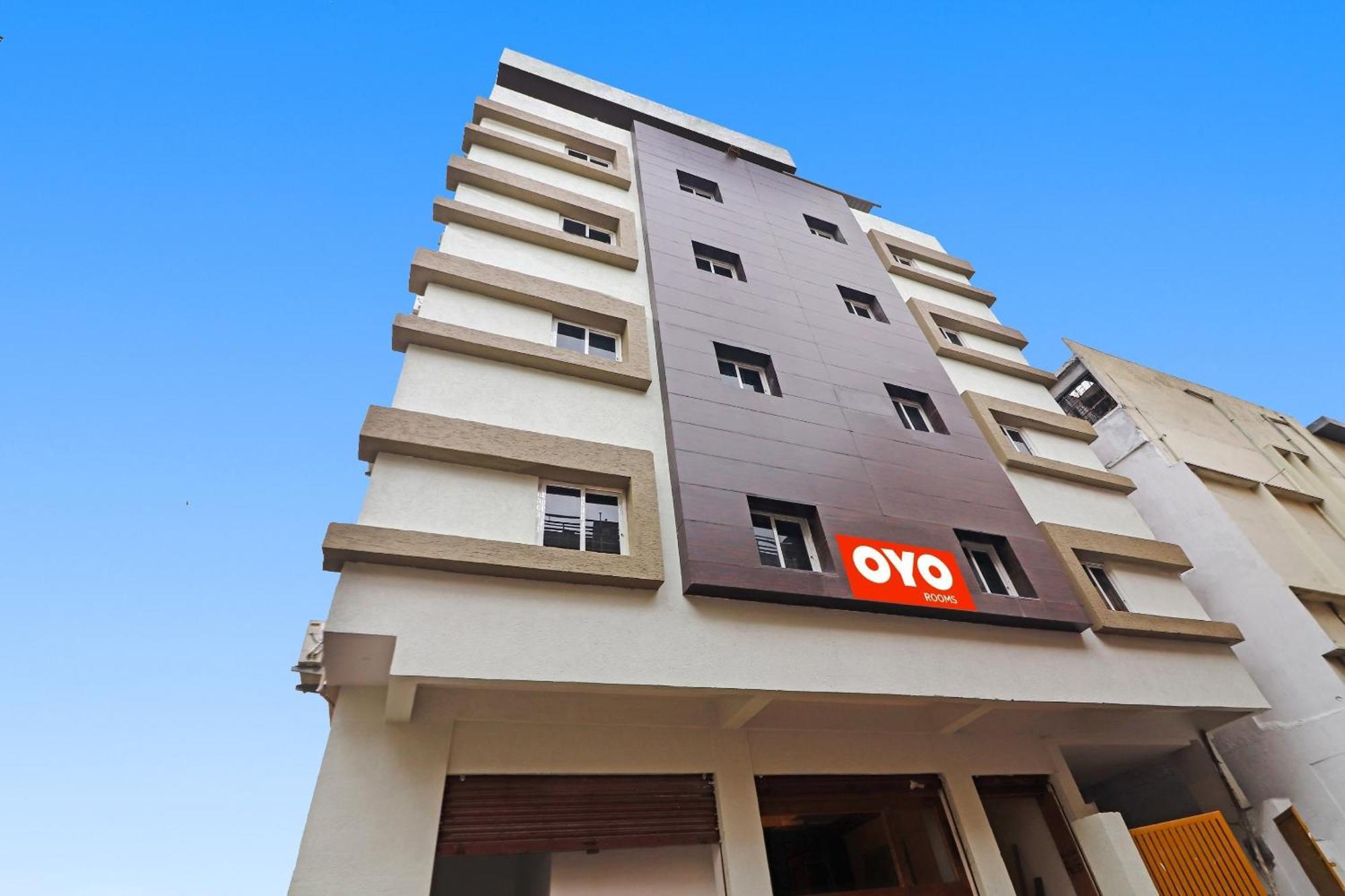 Hotel O Night Eye Hyderabad Esterno foto