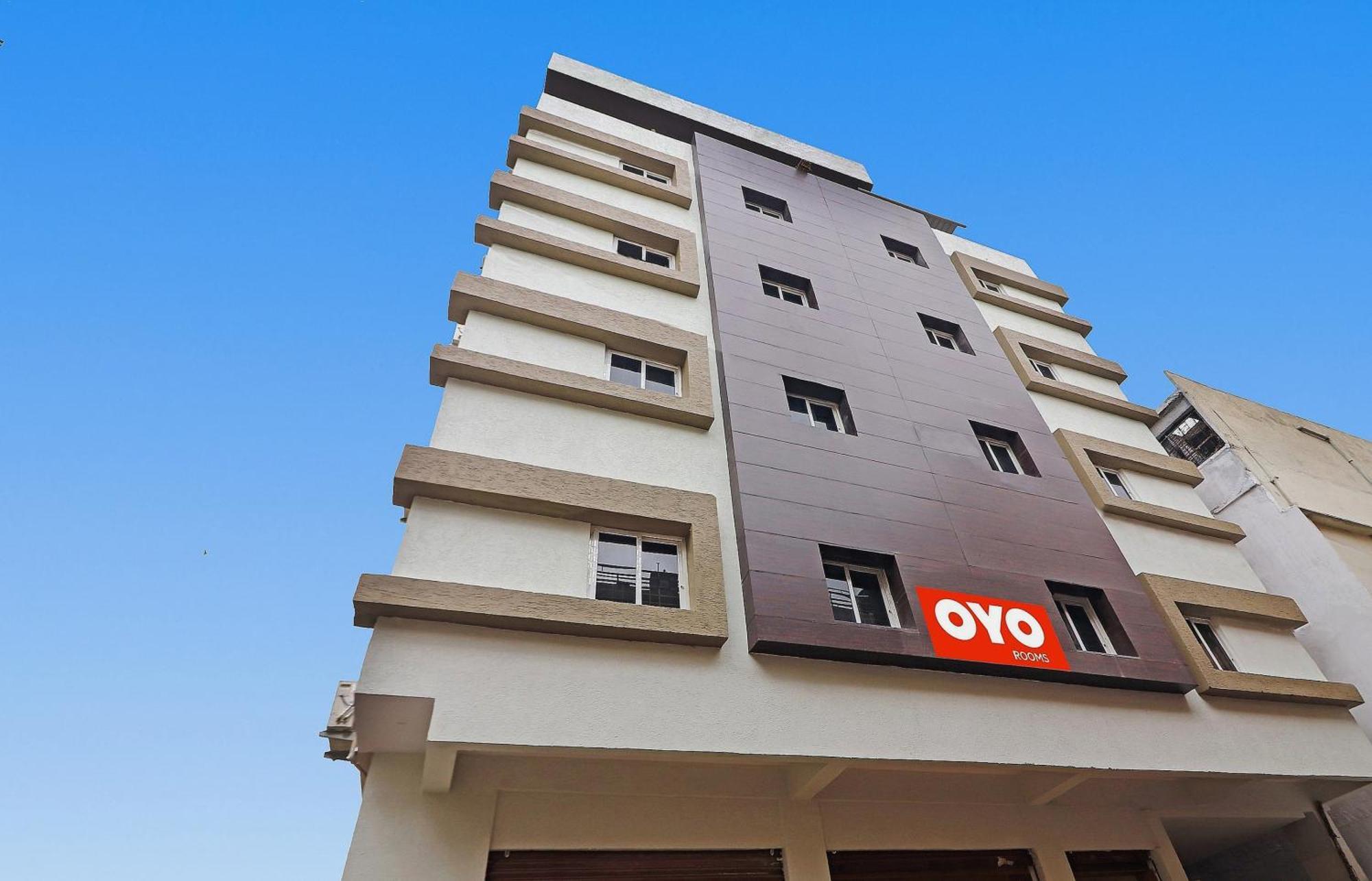 Hotel O Night Eye Hyderabad Esterno foto